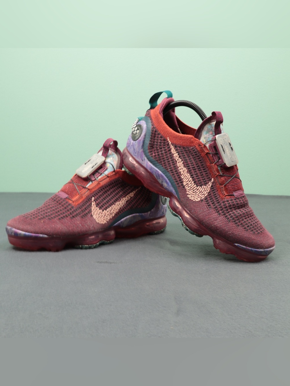 Nike Air VaporMax 2020 Flyknit SE Women's Size 10/M8.5 Multicolor (CW0602-991)